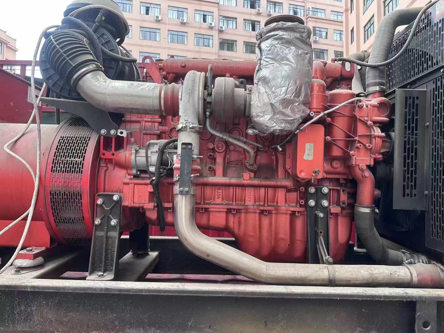 赣县如何选择适合 600kW 柴油发电机组的过载保护器？